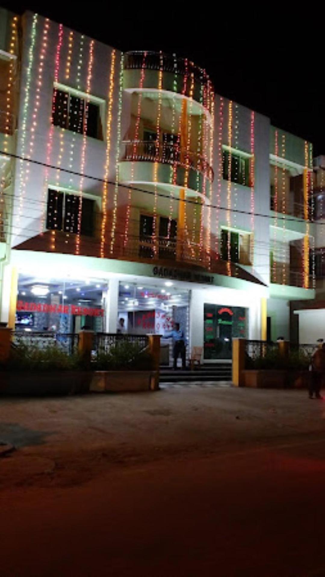 Gadadhar Resort بوري المظهر الخارجي الصورة